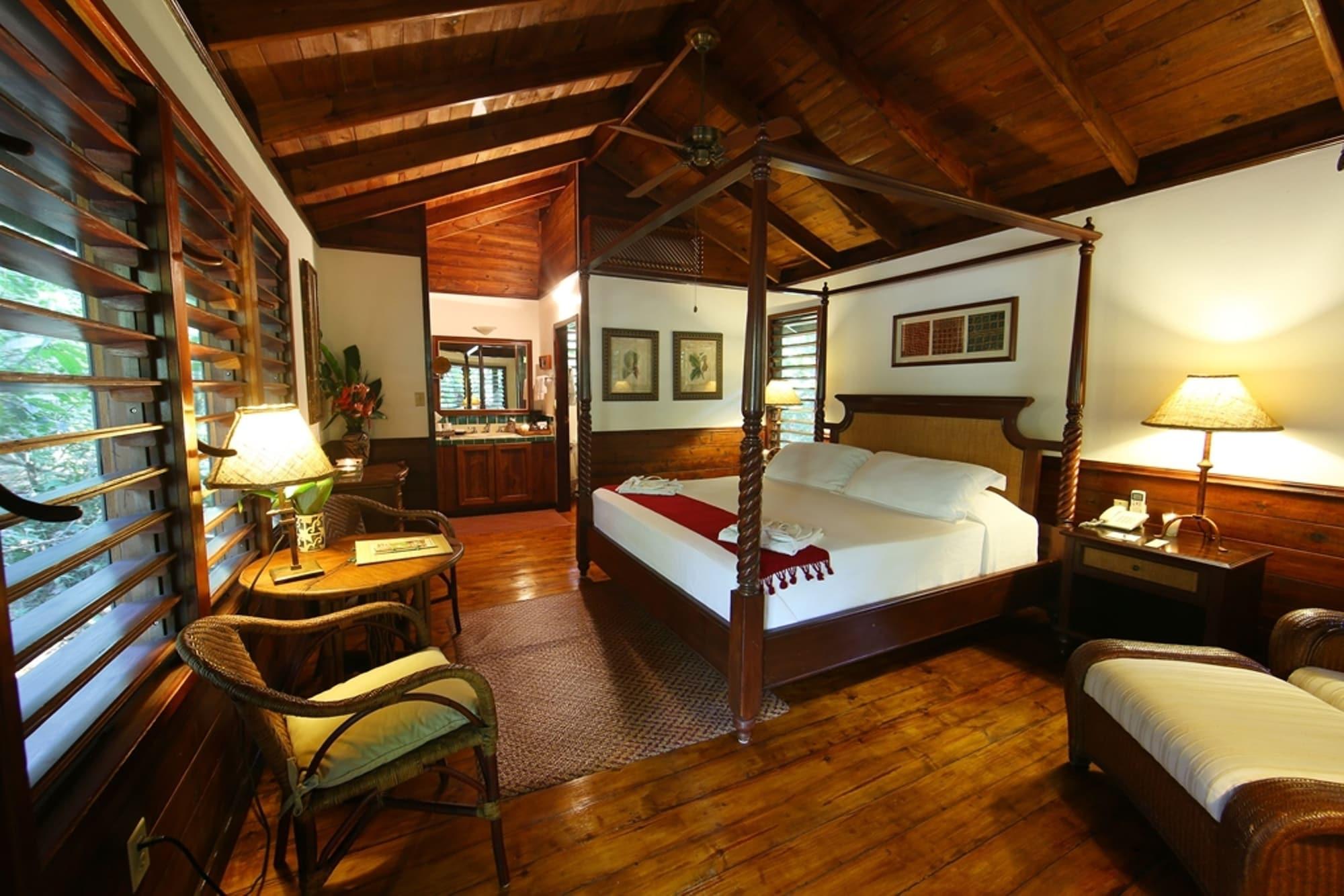 The Lodge & Spa At Pico Bonito El Pino Εξωτερικό φωτογραφία