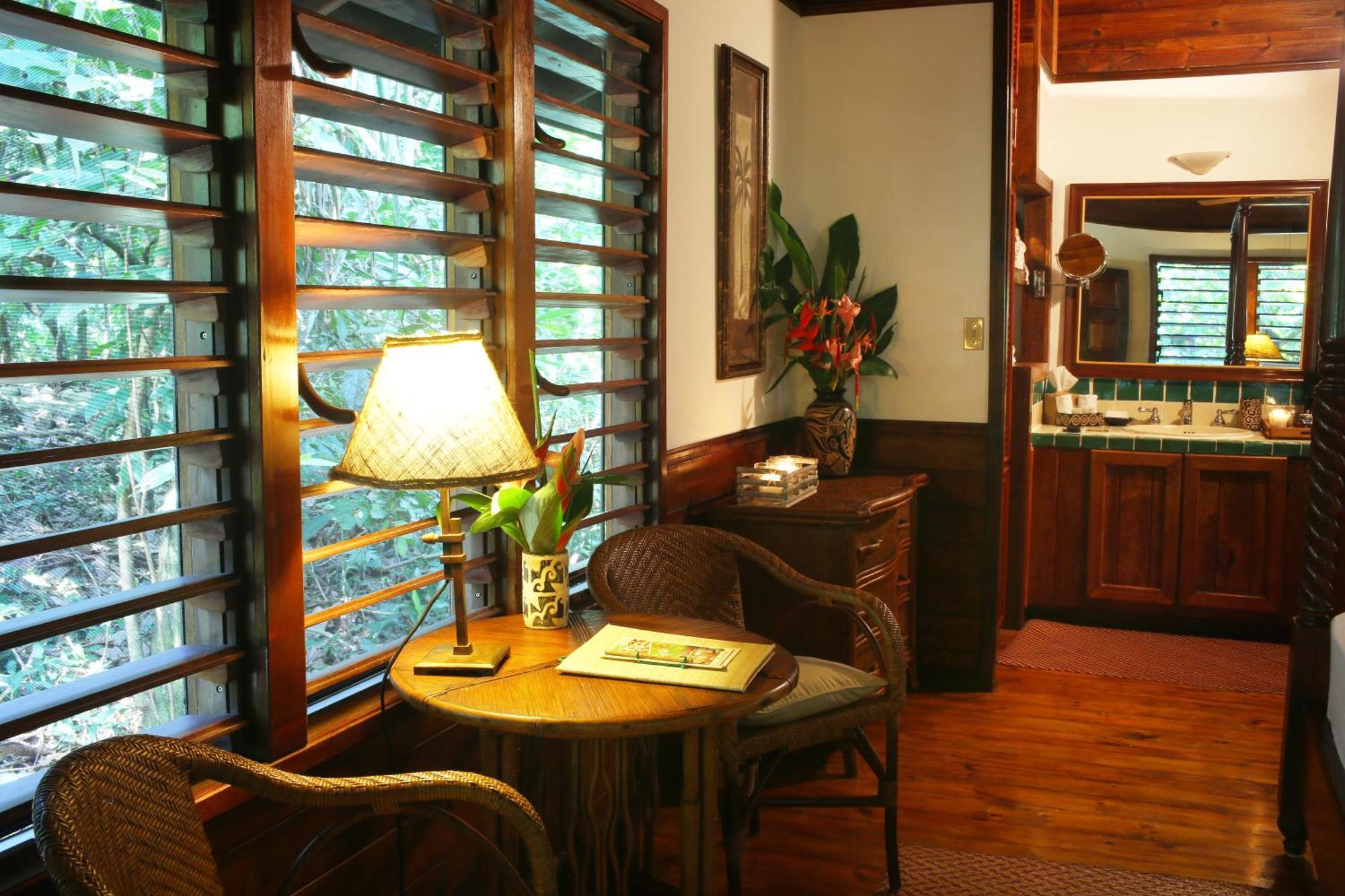 The Lodge & Spa At Pico Bonito El Pino Εξωτερικό φωτογραφία