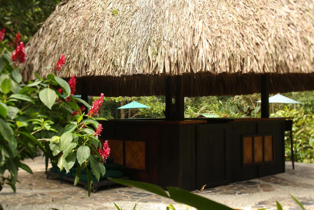 The Lodge & Spa At Pico Bonito El Pino Εξωτερικό φωτογραφία